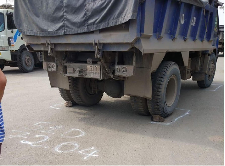 Xe ben va xe máy, 1 người tử vong tại QL 51