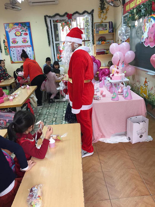 Dịch vụ tổ chức giáng sinh tại lớp cho các cháu đang rất hút khách