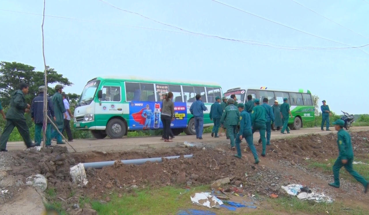 ĐBSCL sơ tán gần 1 triệu dân, chằng chống hàng chục nghìn nhà trước giờ bão đổ bộ