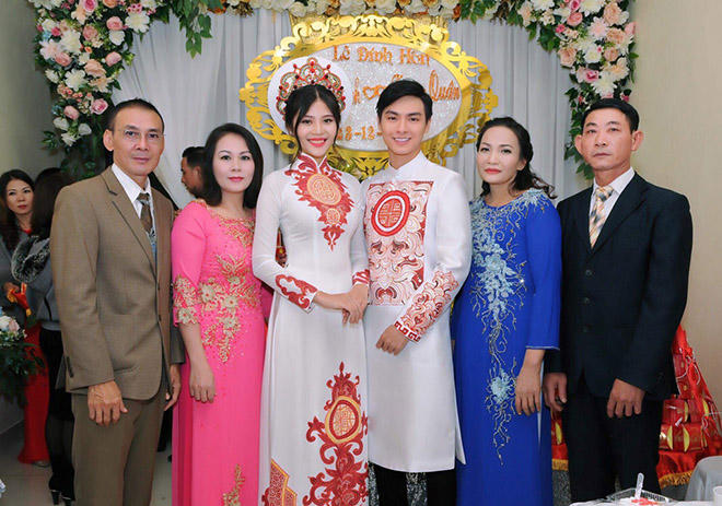 "nga ngua" voi thu nhap hang thang cua chong sap cuoi chung huyen thanh hinh anh 2