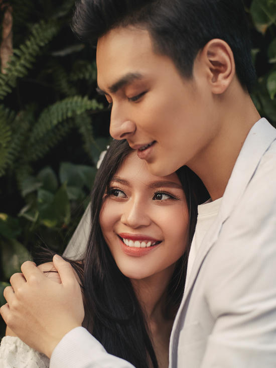 "nga ngua" voi thu nhap hang thang cua chong sap cuoi chung huyen thanh hinh anh 7