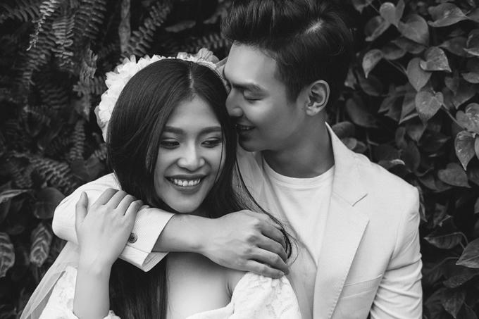 "nga ngua" voi thu nhap hang thang cua chong sap cuoi chung huyen thanh hinh anh 9