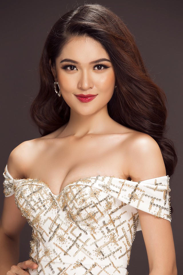 “Việc trở lại trường đối với tôi lúc này quan trọng hơn tất cả. Tôi vẫn luôn mong muốn mang lại hình ảnh đẹp, những sản phẩm có ích với công chúng nhưng đường dài mà tôi theo đuổi là một sự nghiệp riêng ngoài showbiz”, cô chia sẻ.