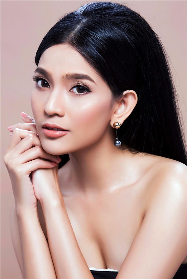 Ngoài ra, người đẹp dự định sẽ có chuỗi hoạt động đánh dấu 10 năm của mình, vừa là cơ hội nhìn lại hành trình dài đã qua vừa để tri ân những khán giả đã yêu thương và dõi theo Trương Thị May suốt thời gian qua. Hiện Trương Thị May và ekip cũng đã bắt đầu lên ý tưởng cho việc thực hiện các hoạt động cụ thể.