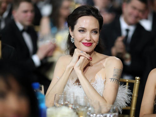 Angelina Jolie khi tham dự Critics Choice Awards ngày 11/1.