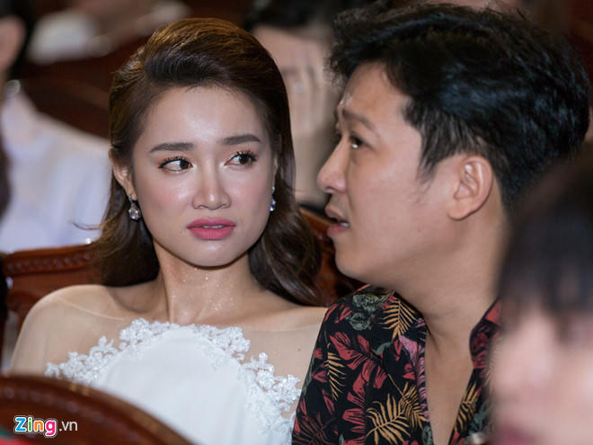 Truong Giang cau hon Nha Phuong khien le trao giai bi cat vi lo song? hinh anh 2