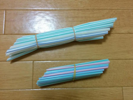 Công dụng bất ngờ của ống hút gắn vào máy hút bụi