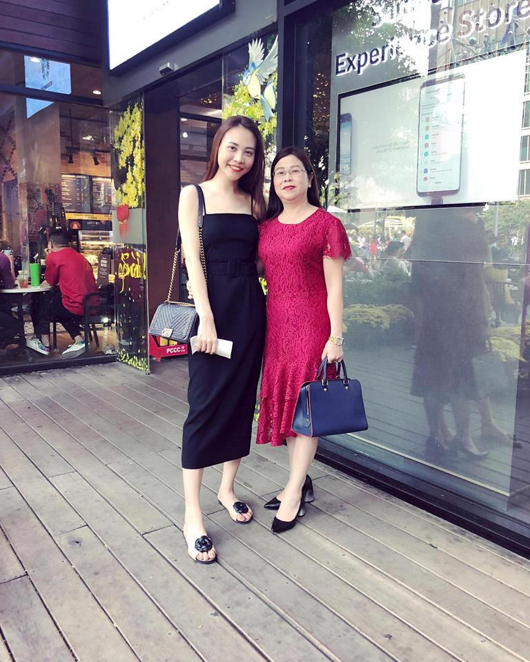 Mỹ nhân Việt mặc gì cầu may ngày đầu năm?