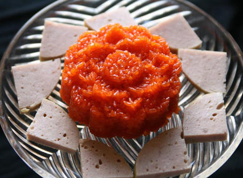 2 cách nấu xôi gấc ngon, đẹp mắt cho năm mới