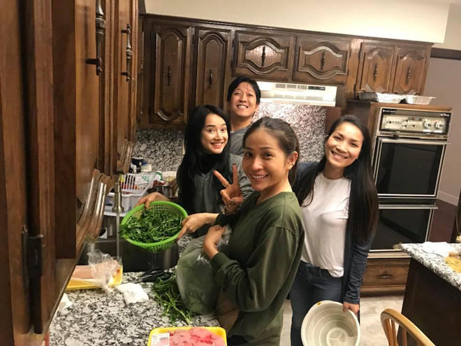 Em gái 'lên tiếng' về mối quan hệ giữa Nhã Phương và Trường Giang 