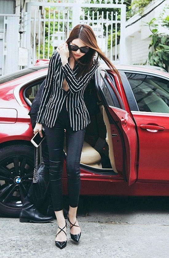 Jolie Nguyễn,làng sao