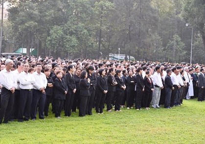 Cử hành trọng thể Lễ truy điệu và an táng nguyên Thủ tướng Phan Văn Khải