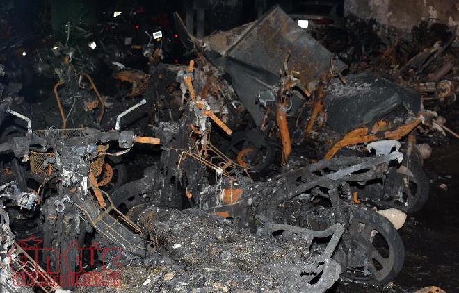 Hai cảnh sát phải cấp cứu khi chung cư Carina phát cháy trở lại