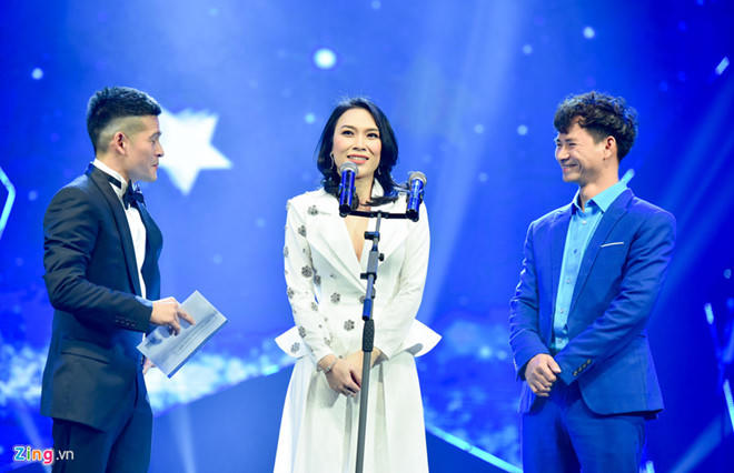 Cách hành xử 'chẳng giống ai' của Mỹ tâm trên sân khấu giải Cống hiến