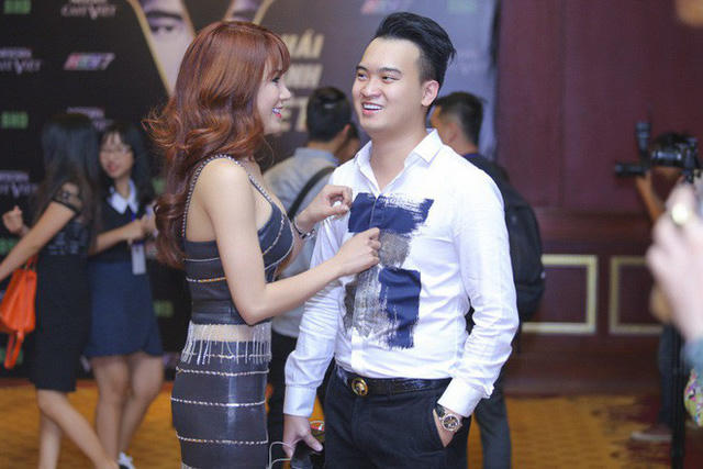  Chồng sắp cưới kém cô 1 tuổi, sinh ra trong gia đình có điều kiện 