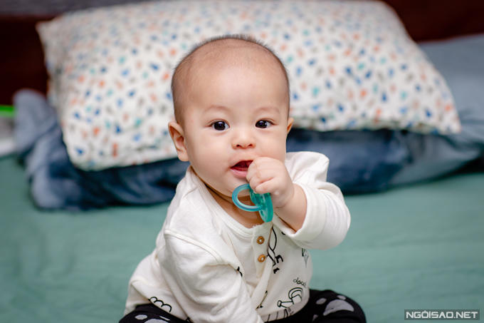 ... cầm nắm đượcnhiều đồ vật.