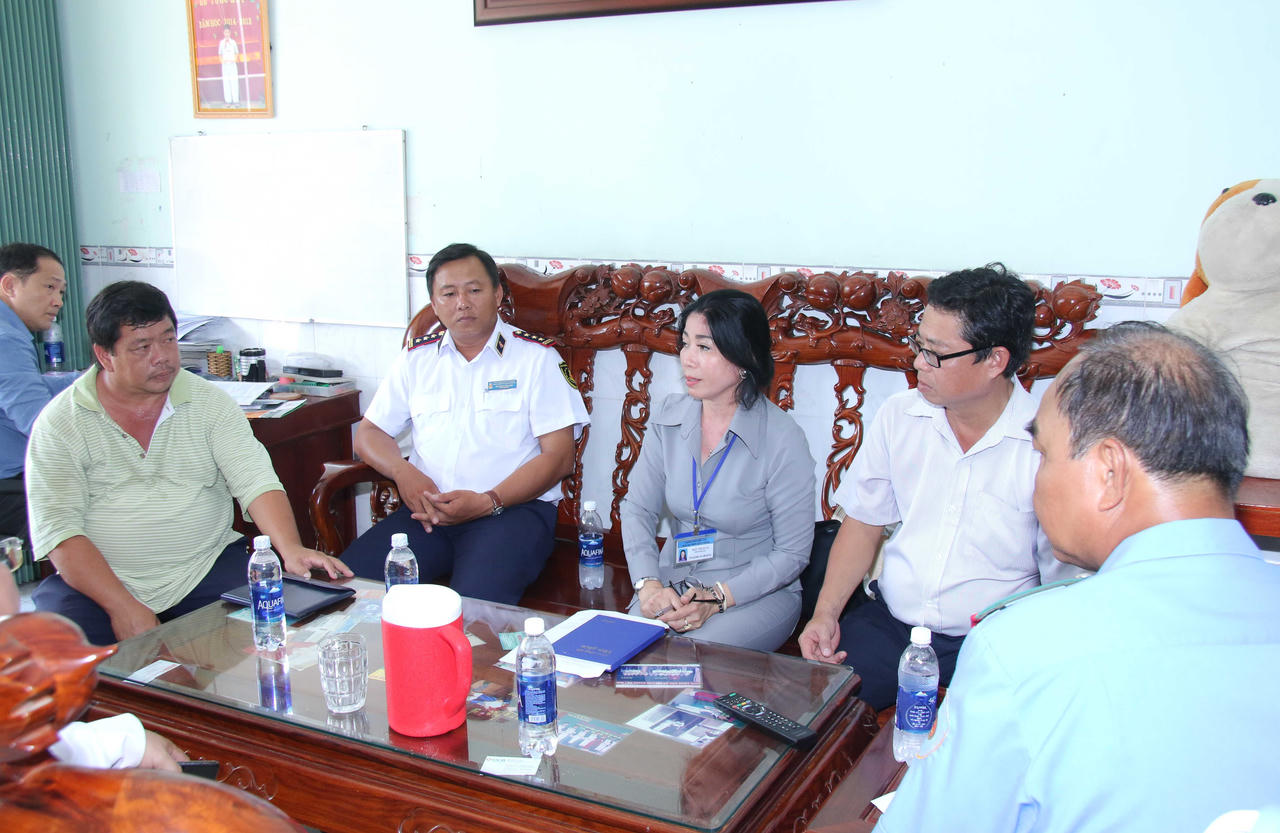 Kiểm tra bến phà liên quan vụ bé gái 7 tuổi rơi xuống sông Hậu