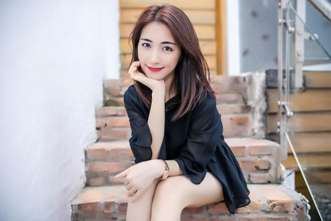 Hòa Minzy kể chuyện gặp người của 'Hội Thánh Đức Chúa Trời'