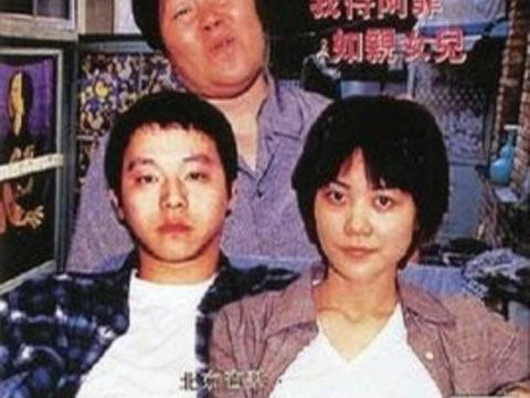 Cảnh già của rocker phản bạn, ngoại tình và ly hôn Vương Phi