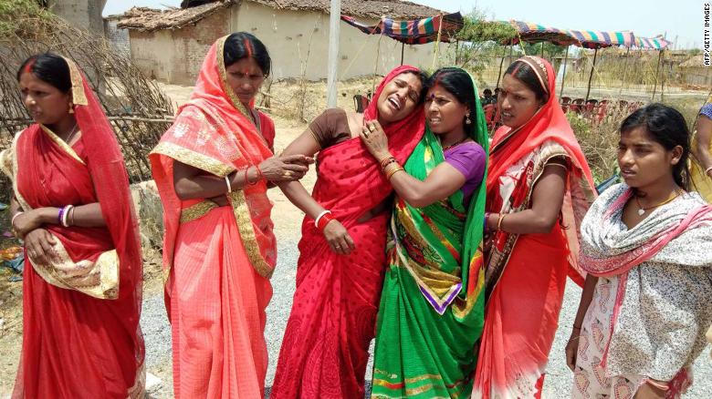 Ấn Độ rúng động với hai vụ thiêu sống nạn nhân sau khi hiếp dâm tập thể