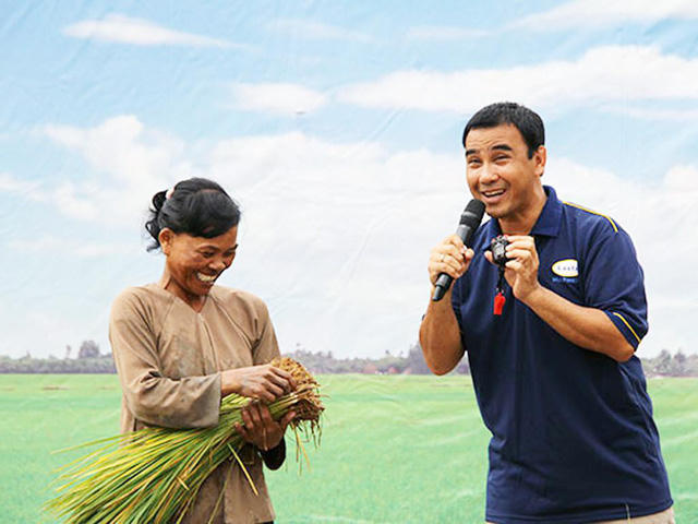 Quyền Linh được nhiều khán giả yêu mến gọi là MC nông dân.