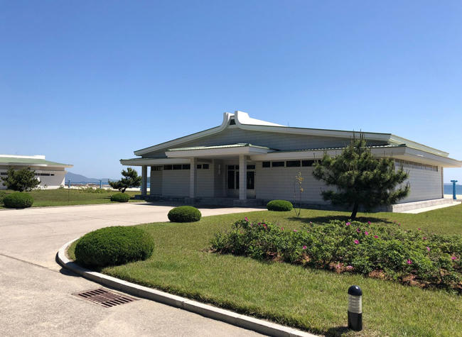 Ngỡ ngàng trước khách sạn siêu sang Triều Tiên tiếp đón các nhà báo quốc tế