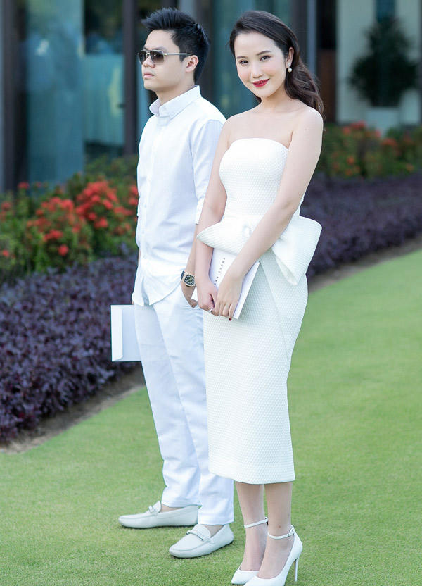 Thiếu gia Phan Thành là khách mời trong sự kiện thời trang do nhà thiết kế Đỗ Mạnh Cường tổ chức ở Huế, chiều 26/5. Anh xuất hiện bên cạnh hot girl Primmy Trương. Phan Thành từng là hôn phu của diễn viên Midu. Tuy nhiên hôn nhân của đôi trai tài gái sắc bị hủy khi thông tin Phan Thành bắt cá hai tay với cả hot girl Cà Mau Thúy Vi bị vỡ lở. Midu đã dứt khoát chia tay, mặc cho chàng thiếu gia níu kéo.