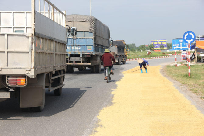 Tai nạn giao thông tiềm ẩn ngày mùa