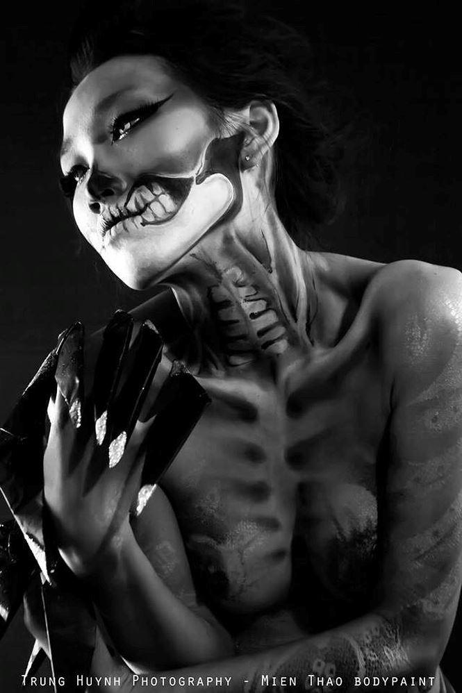 Những hot girl làm mẫu body painting đình đám nhất hiện nay - ảnh 5