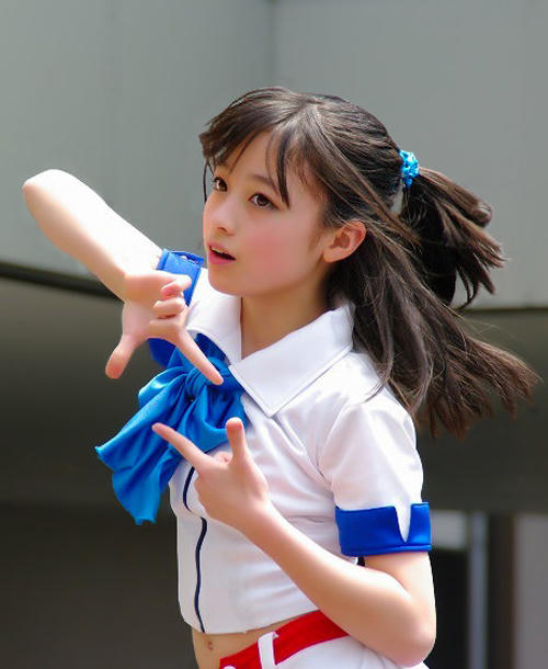 "nu than ngan nam co mot" xu nhat lo nhan sac gay tranh cai hinh anh 1