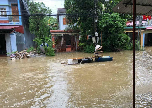 TP Hà Giang ngập do nhiều thuỷ điện xả lũ. Ảnh: Hoàng Thành.