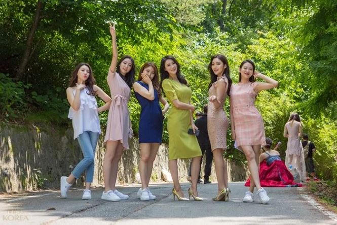 MC cuộc thi Hoa hậu Hàn Quốc 2018 được khen đẹp hơn cả thí sinh - ảnh 5