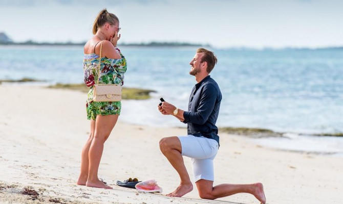 Bóng hồng nào là WAG hot nhất tuyển Anh?