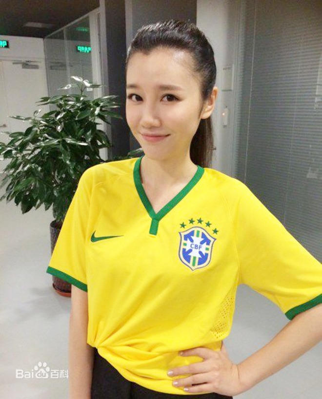 nu mc xinh dep khien cac tuyen world cup khiep so vi tai "du doan nguoc" hinh anh 3