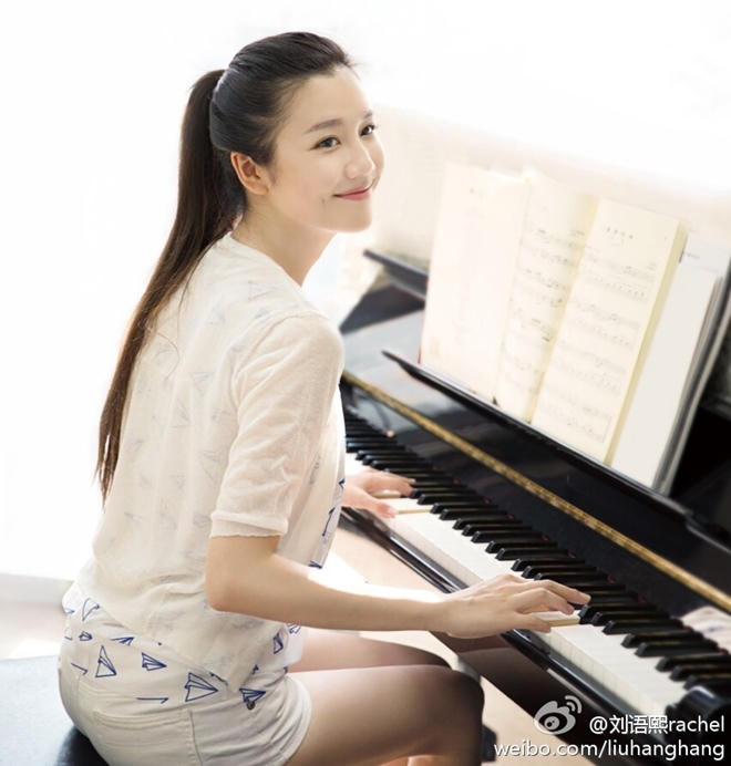 nu mc xinh dep khien cac tuyen world cup khiep so vi tai "du doan nguoc" hinh anh 10