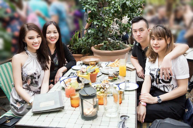 Mặc dù không ở gần nhau nhưng chính gia đình là nguồn động lực để Hoa hậu người Việt tại Úc nỗ lực phấn đấu trong thời gian qua.