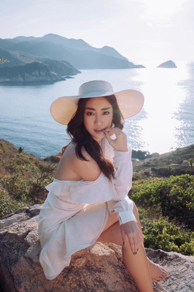 Kể từ ngày đăng quang đến nay, cô luôn giữ được hình ảnh đẹp trong mắt công chúng.