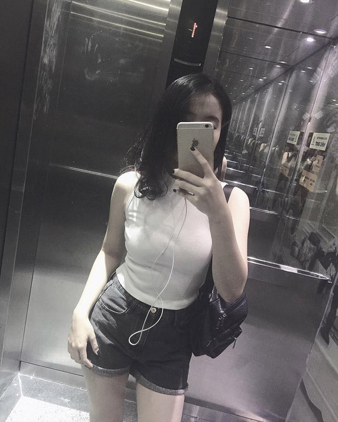 van hau u23 lap sieu pham, ban gai xinh nhu hot girl bi san lung hinh anh 11