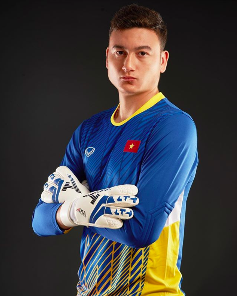 Trong máu Lâm có “tinh thần người Vietnam“ và tôi sẽ không bao giờ bỏ cuộc, Văn Lâm khẳng định.