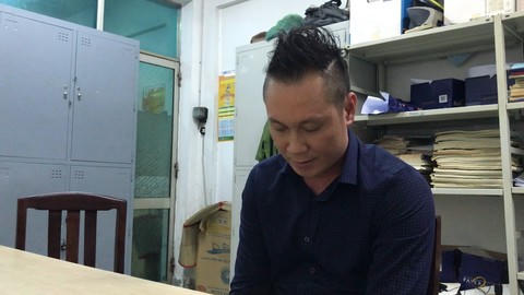 Nữ nhân viên mặc khêu gợi mời gọi khách nhậu mua dâm giá 5 triệu đồng