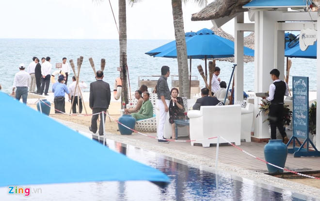 Lễ đính hôn giản dị mà sang trọng của Trường Giang - Nhã Phương