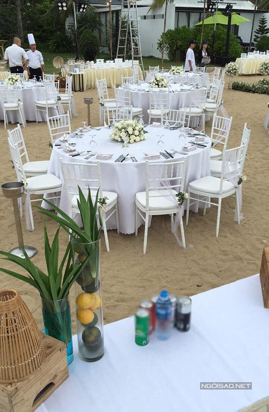 Lễ đính hôn giản dị mà sang trọng của Trường Giang - Nhã Phương