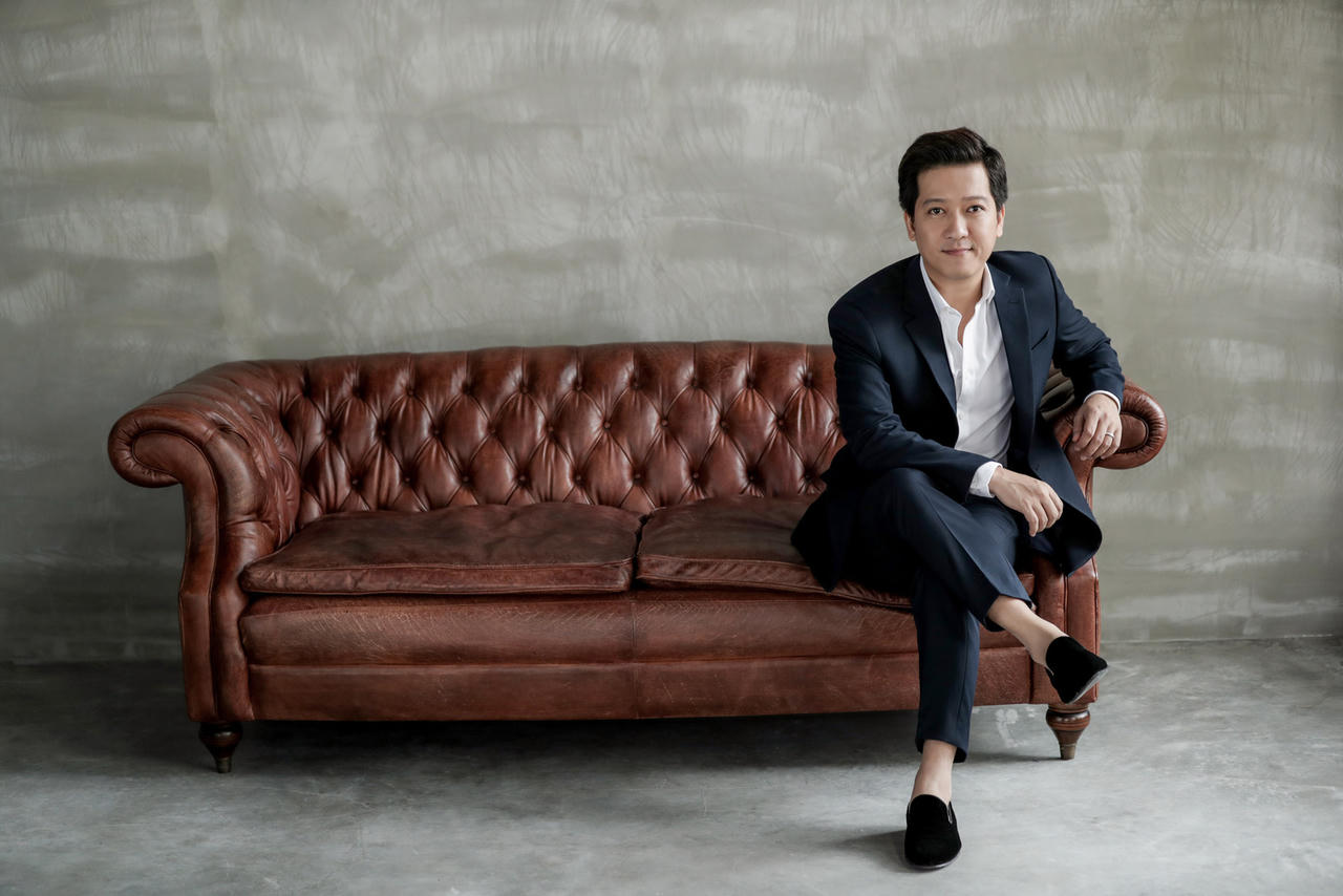 'Phát sốt' với ảnh cưới độc lạ của Nhã Phương - Trường Giang 