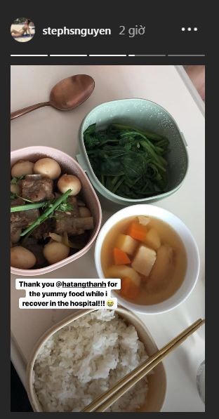 Hay mới đây, chị chồng của Hà Tăng là Stephanie Nguyễn còn khoe đồ ăn mà em dâu là Tăng Thanh Hà mang vào bệnh viện cho cô trong thời gian sau sinh. Stephanie Nguyễn cho biết, đồ ăn của Tăng Thanh Hà rất ngon và giúp cô bồi bổ sức khỏe.
