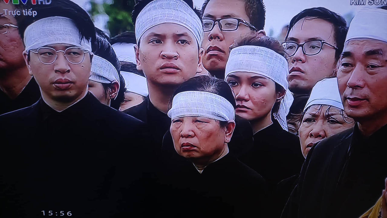 Xúc động tiễn biệt cố Chủ tịch nước Trần Đại Quang về lòng đất mẹ