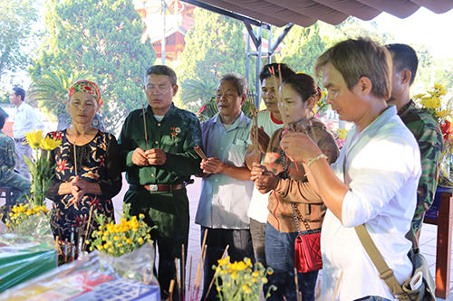 Gia đình ông Thuận có nguyện vọng đón liệt sĩ Hưng về quê an táng. Ảnh:Hoàng Táo