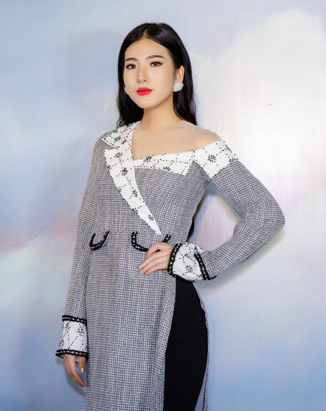 Cô có dịp hội ngộ người đẹp thời trang của Hoa hậu Việt Nam 2018 Nguyễn Hoài Phương Anh. Sau cuộc thi Hoa hậu Việt Nam 2018, hai người đẹp trở nên thân thiết hơn và thường xuyên cùng nhau dự sự kiện.