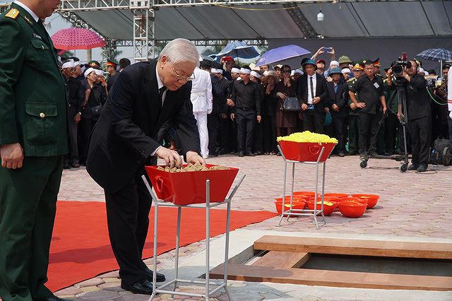 Long trọng tiễn biệt cố Tổng Bí thư Đỗ Mười về nơi an giấc ngàn thu...