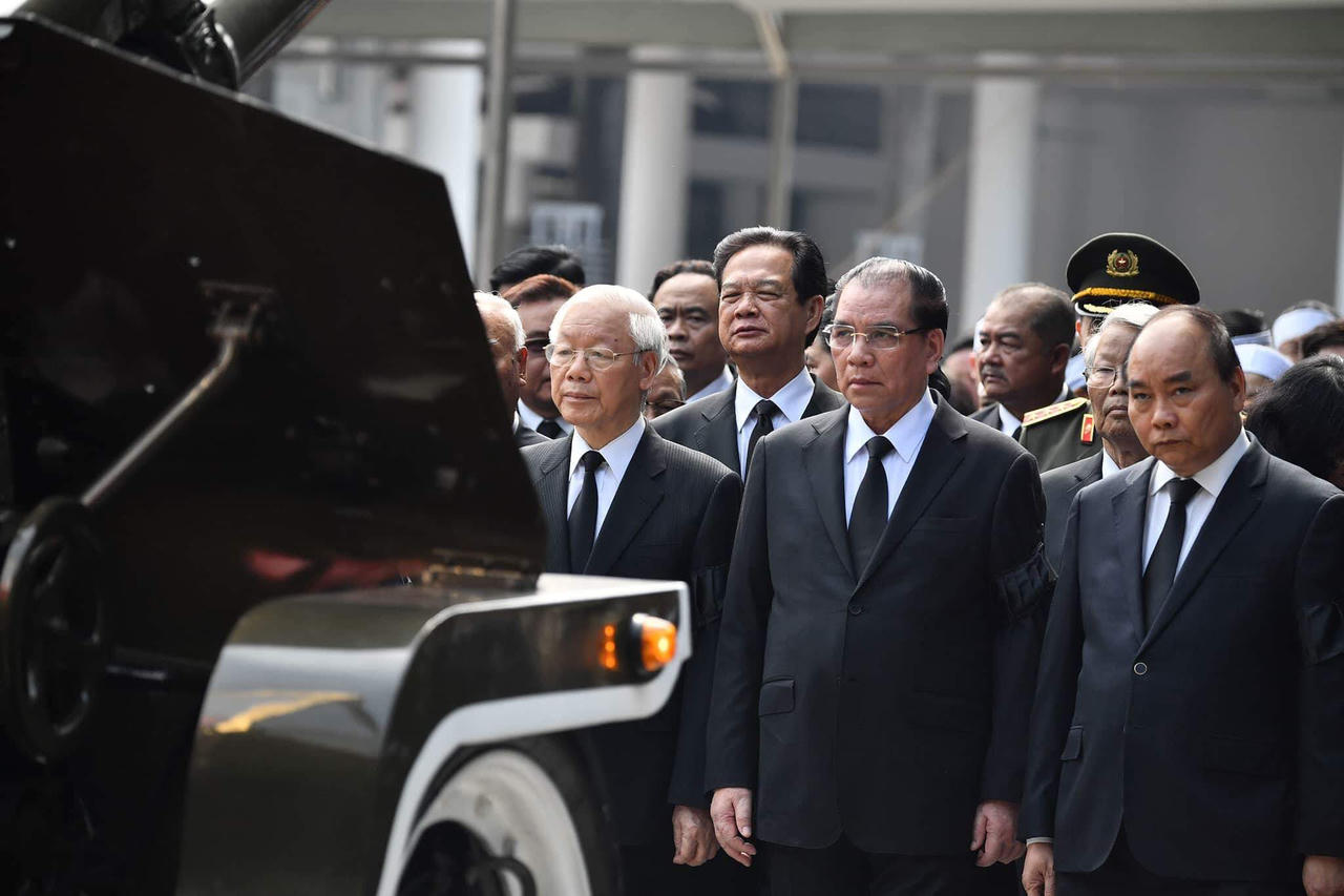 Long trọng tiễn biệt cố Tổng Bí thư Đỗ Mười về nơi an giấc ngàn thu...