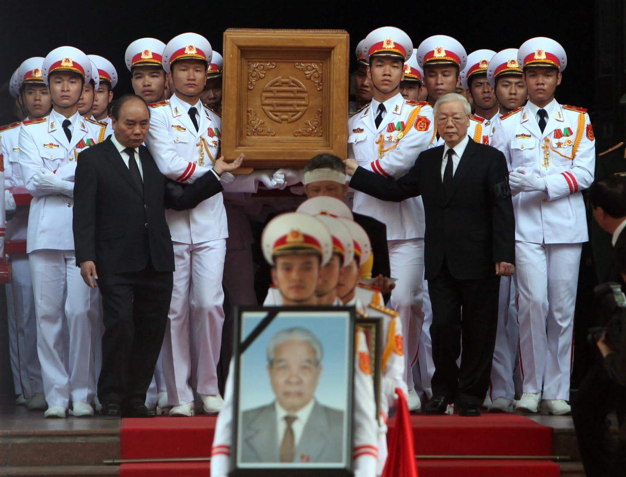 Long trọng tiễn biệt cố Tổng Bí thư Đỗ Mười về nơi an giấc ngàn thu...